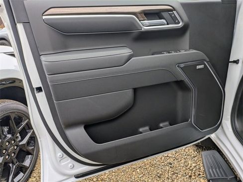 New 2026 Chevrolet Silverado 1500 RST w/ RST All Star Premium Package image 8