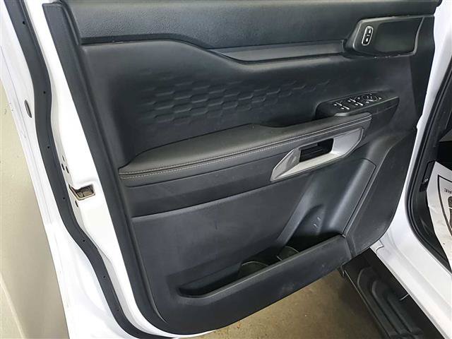 Used 2025 Ford Ranger XLT w/ FX4 Off-Road Package AWD/4WD image 6