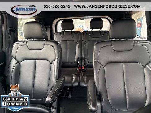 Used 2024 Jeep Grand Cherokee L Limited w/ Luxury Tech Group II image 12