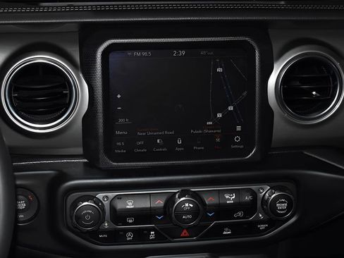 Used 2023 Jeep Wrangler Sahara image 16