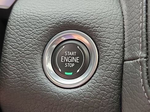 Used 2021 GMC Yukon Denali AWD/4WD image 24