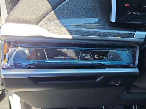 New 2026 BMW i7 eDrive50 w/ M Sport Package image 26