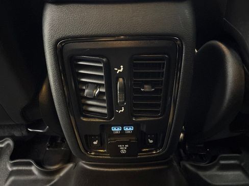 Used 2020 Dodge Durango R/T w/ Blacktop Package AWD/4WD image 32