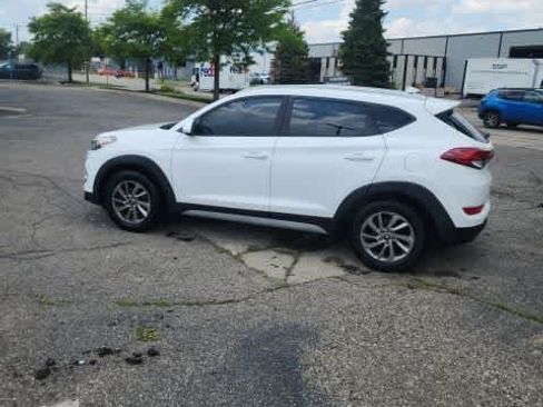 Used 2018 Hyundai Tucson SEL FWD image 14