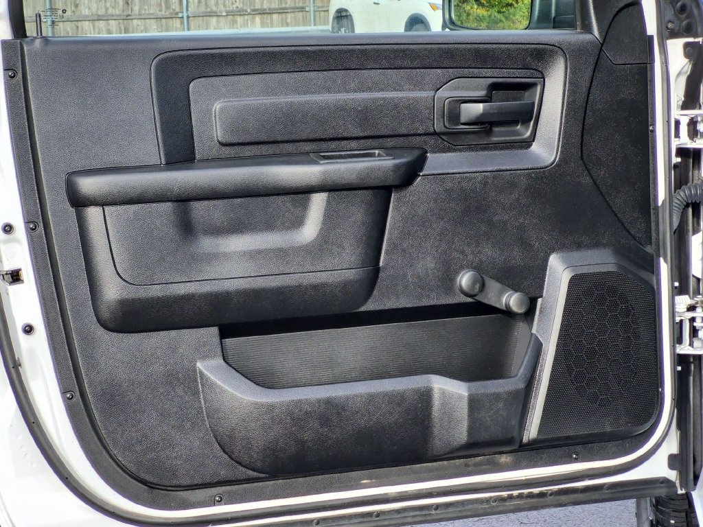 Used 2020 RAM 1500 Tradesman RWD image 12