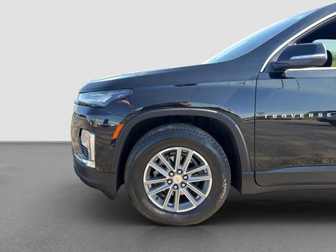 Used 2024 Chevrolet Traverse LT w/ LPO, Floor Liner Package AWD/4WD image 21