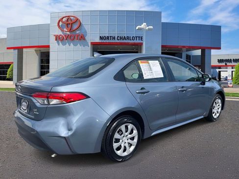 Used 2025 Toyota Corolla LE FWD image 7