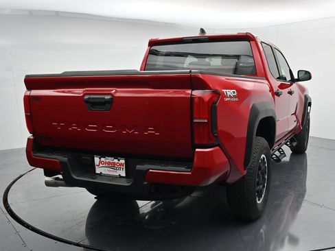 Used 2026 Toyota Tacoma TRD Off-Road AWD/4WD image 6