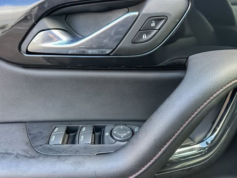 Used 2023 Chevrolet Blazer RS image 9