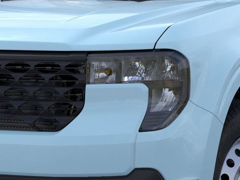 New 2026 Ford Maverick XL image 43