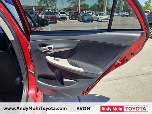 Used 2013 Toyota Corolla S FWD image 28