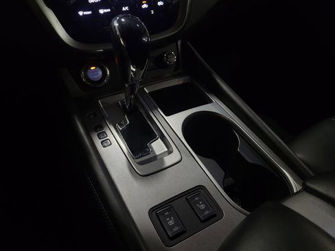 Used 2023 Nissan Murano SV image 26