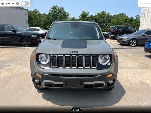 Used 2023 Jeep Renegade Latitude AWD/4WD image 2