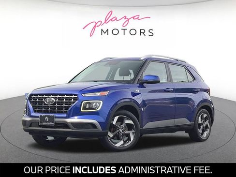 Used 2024 Hyundai Venue Limited FWD image 1