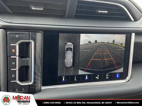 Used 2022 GMC Yukon XL Denali w/ Denali Premium Package AWD/4WD image 24