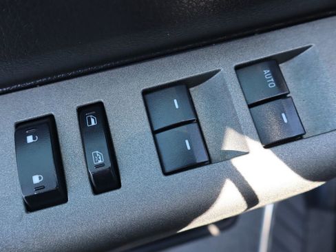 Used 2011 Ford F350 Lariat w/ Lariat Ultimate Pkg image 27