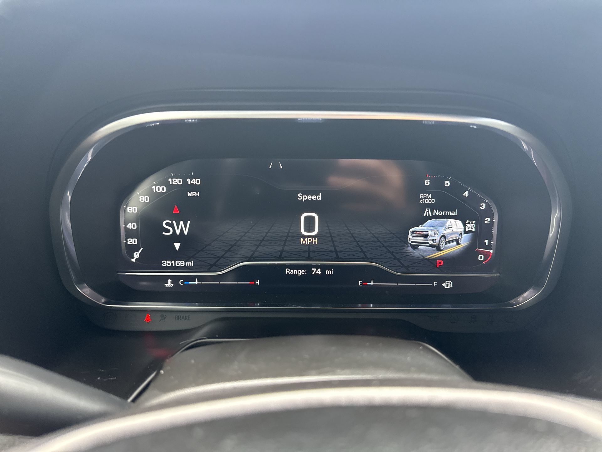 Certified 2024 GMC Yukon AT4 w/ AT4 Premium Package AWD/4WD image 12
