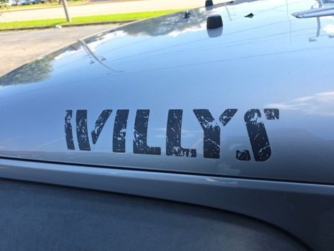 Used 2018 Jeep Wrangler Willys Wheeler image 8