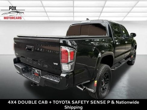 Used 2021 Toyota Tacoma Limited AWD/4WD image 7