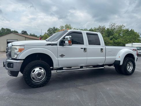 Used 2013 Ford F350 Lariat w/ Lariat Ultimate Pkg AWD/4WD image 5