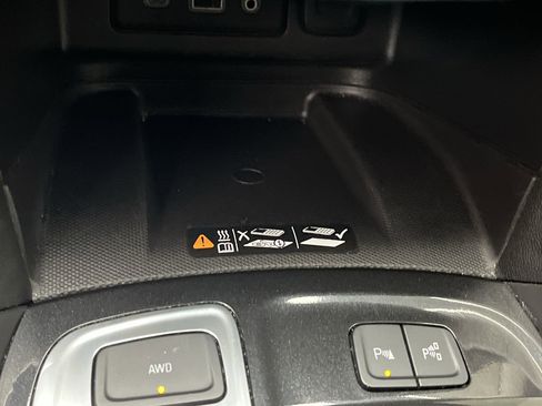 Certified 2022 Chevrolet Equinox Premier image 25