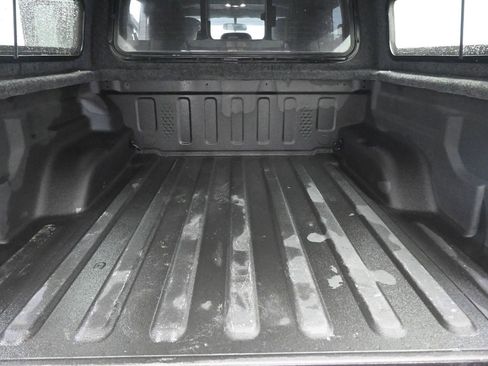 Used 2021 Jeep Gladiator Sport image 25