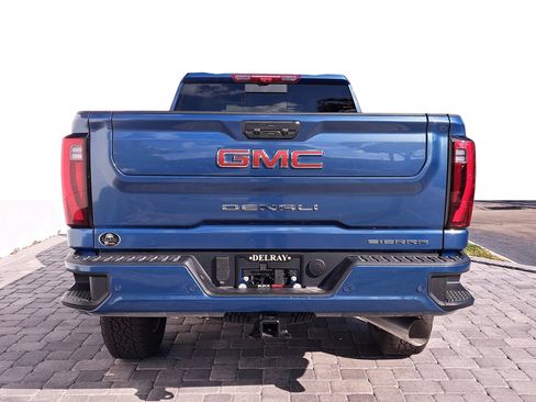 New 2026 GMC Sierra 2500 Denali w/ Denali Reserve Package image 5