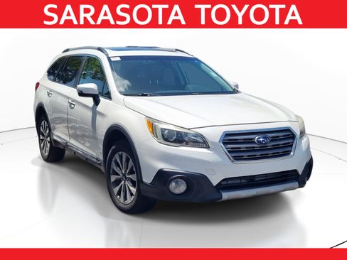 Used 2017 Subaru Outback 3.6R Touring AWD/4WD image 1