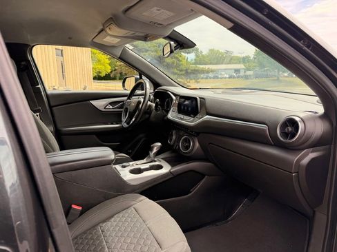 Used 2020 Chevrolet Blazer LT FWD image 24