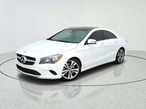 Used 2019 Mercedes-Benz CLA 250 image 1