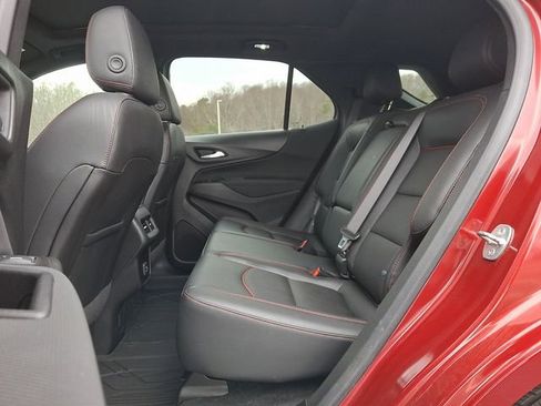 Used 2022 Chevrolet Equinox RS w/ RS Leather Package image 10