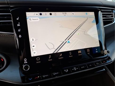 New 2026 Jeep Grand Wagoneer Limited AWD/4WD image 23