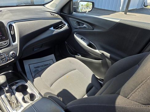 Used 2024 Chevrolet Malibu LT FWD image 28