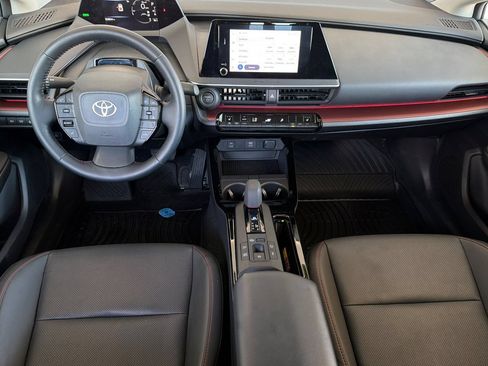 Used 2024 Toyota Prius Prime FWD image 14