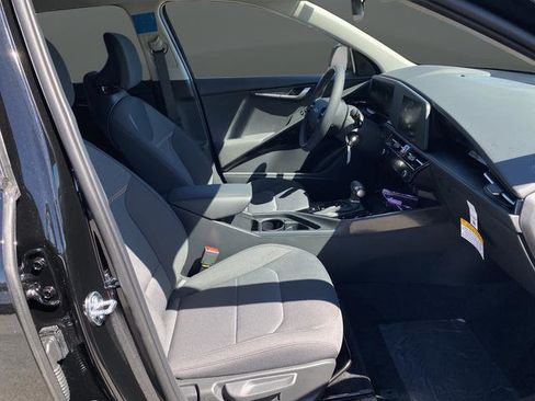 New 2026 Kia Niro LX FWD image 15