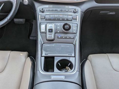 Used 2021 Hyundai Santa Fe Limited FWD image 20