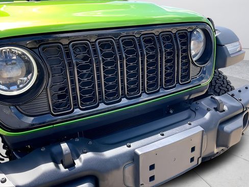 Used 2026 Jeep Wrangler Unlimited Sport AWD/4WD image 35