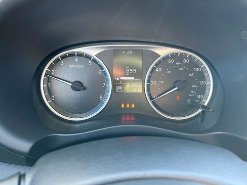 New 2025 Nissan Kicks Play S image 14