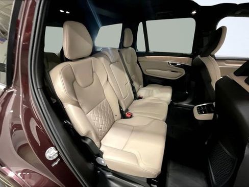 New 2026 Volvo XC90 B5 Core image 11