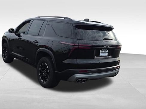 Certified 2024 Chevrolet Traverse Z71 w/ Enhanced Driving Package AWD/4WD image 3