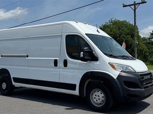 Used 2023 RAM ProMaster 2500 FWD image 7