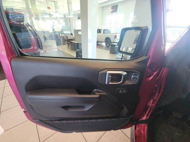 Used 2024 Jeep Wrangler Sport AWD/4WD image 23