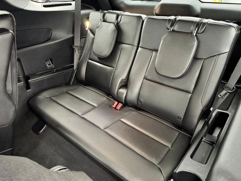 Used 2023 Ford Explorer ST w/ Equipment Group 401A image 18