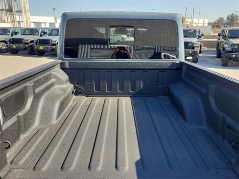 New 2026 Jeep Gladiator Sport image 6