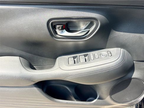 Certified 2024 Honda HR-V EX-L image 20