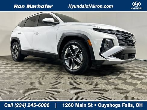 Used 2025 Hyundai Tucson SEL FWD image 1