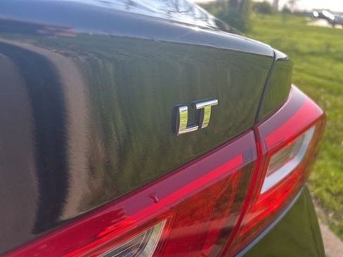 Used 2023 Chevrolet Malibu LT image 46