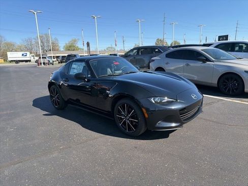 New 2026 MAZDA MX-5 Miata RF Grand Touring w/ Weather Package RWD image 2
