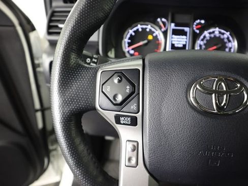 Used 2023 Toyota 4Runner Limited AWD/4WD image 44