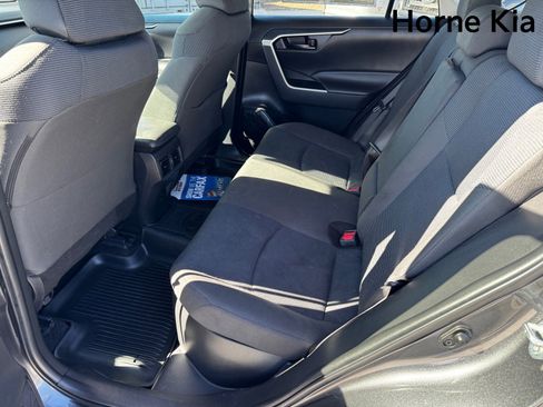 Used 2024 Toyota RAV4 LE image 12